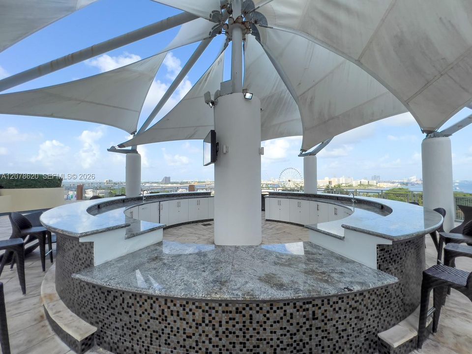 En Venta: $475,000 (2 camas, 1 baños, 1000 Pies cuadrados)