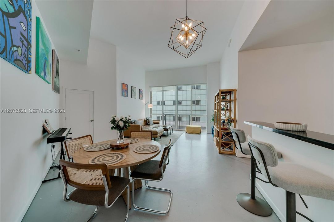 En Venta: $475,000 (2 camas, 1 baños, 1000 Pies cuadrados)