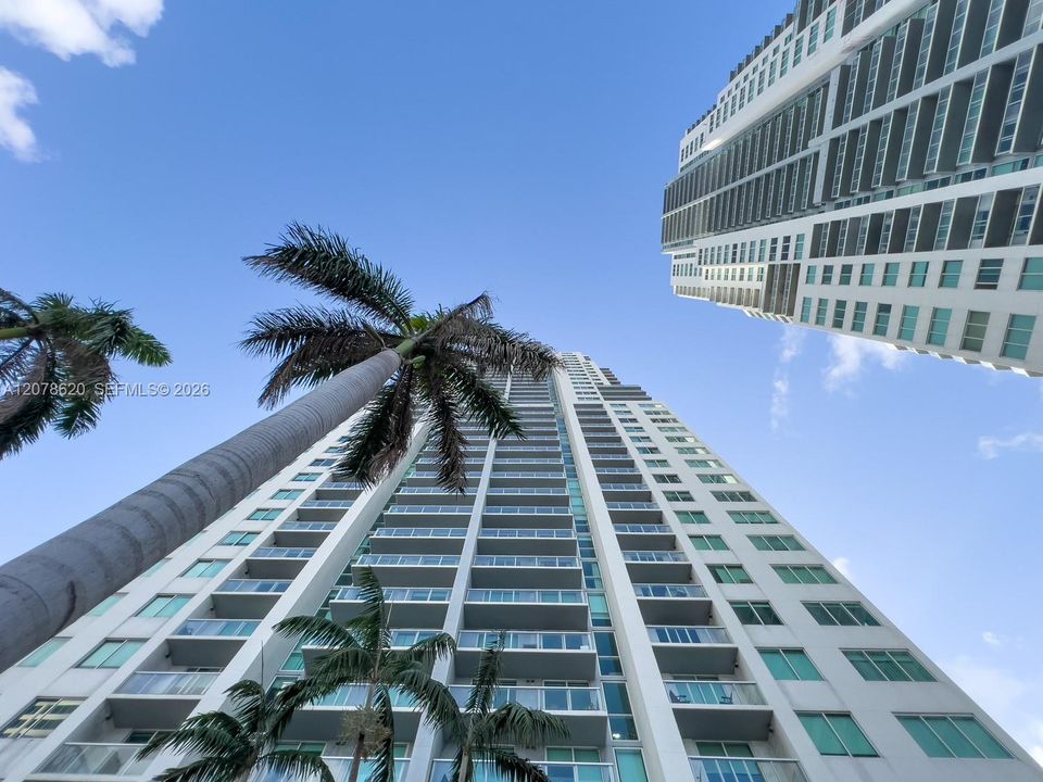 En Venta: $475,000 (2 camas, 1 baños, 1000 Pies cuadrados)