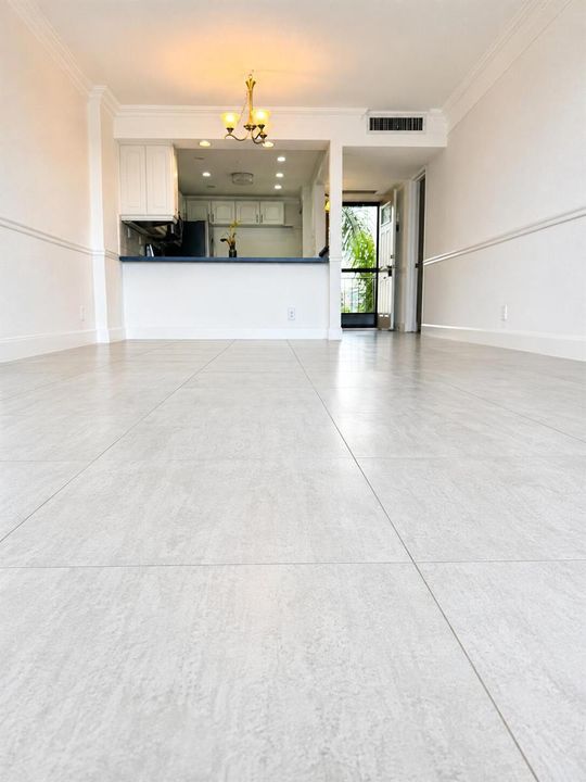 7 Royal Palm Way (2)