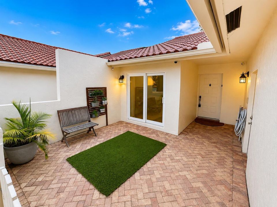 Private Front Courtyard