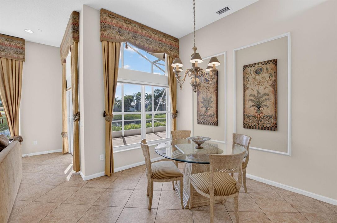 BREAKFAST NOOK
