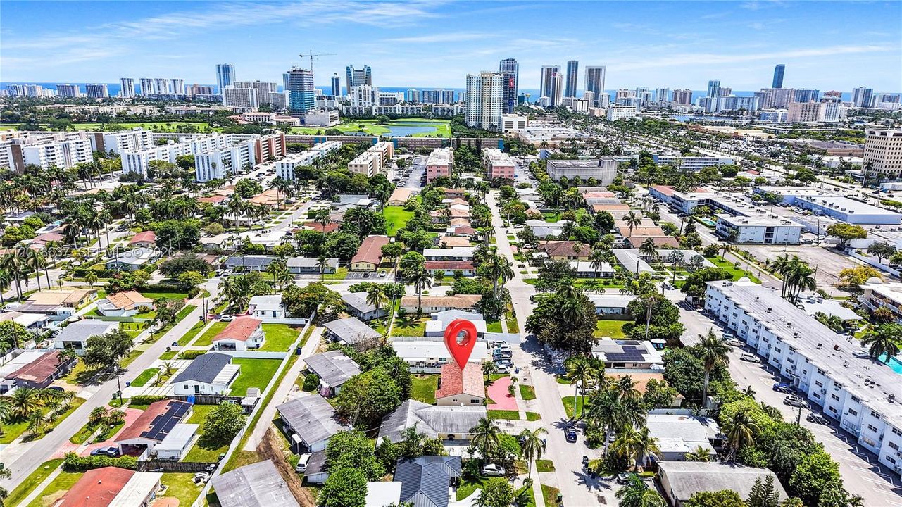 На продажу: $539,000 (3 спален, 2 ванн, 1348 Квадратных фут)