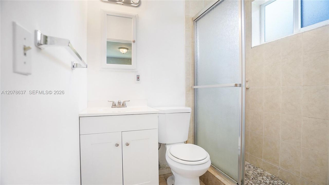 На продажу: $539,000 (3 спален, 2 ванн, 1348 Квадратных фут)