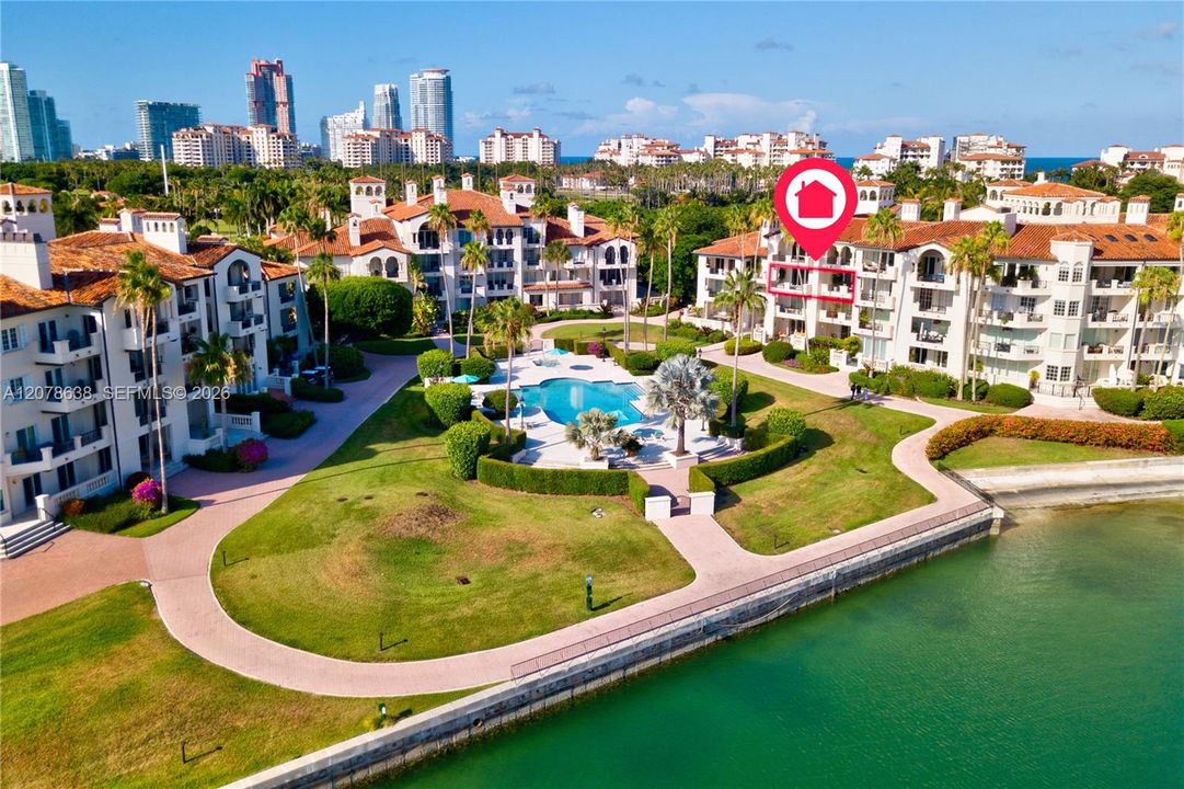 En Venta: $4,400,000 (3 camas, 3 baños, 1912 Pies cuadrados)