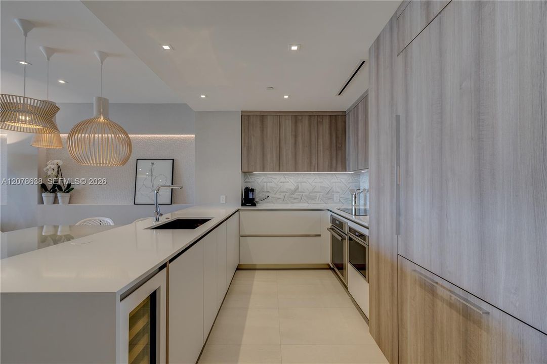 En Venta: $4,400,000 (3 camas, 3 baños, 1912 Pies cuadrados)