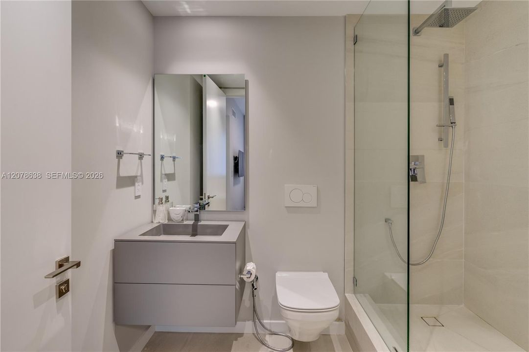 En Venta: $4,400,000 (3 camas, 3 baños, 1912 Pies cuadrados)