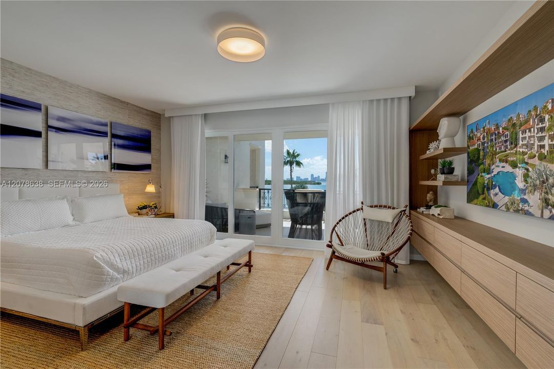 En Venta: $4,400,000 (3 camas, 3 baños, 1912 Pies cuadrados)
