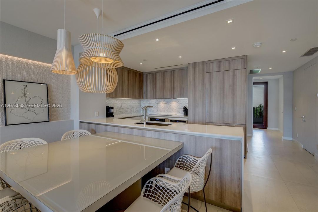 En Venta: $4,400,000 (3 camas, 3 baños, 1912 Pies cuadrados)