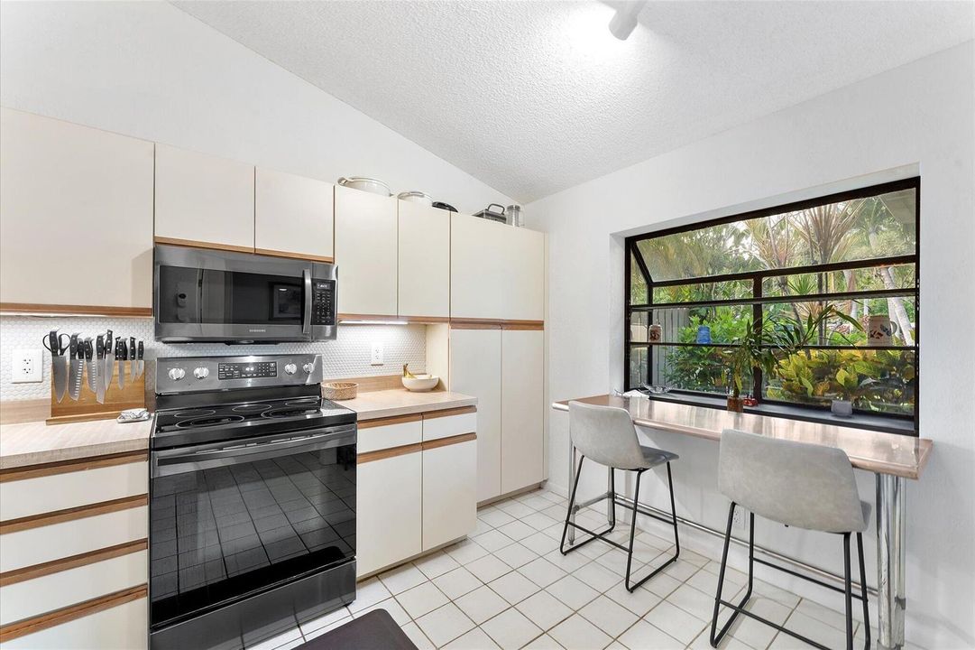 15-3783 NW 35th St_015