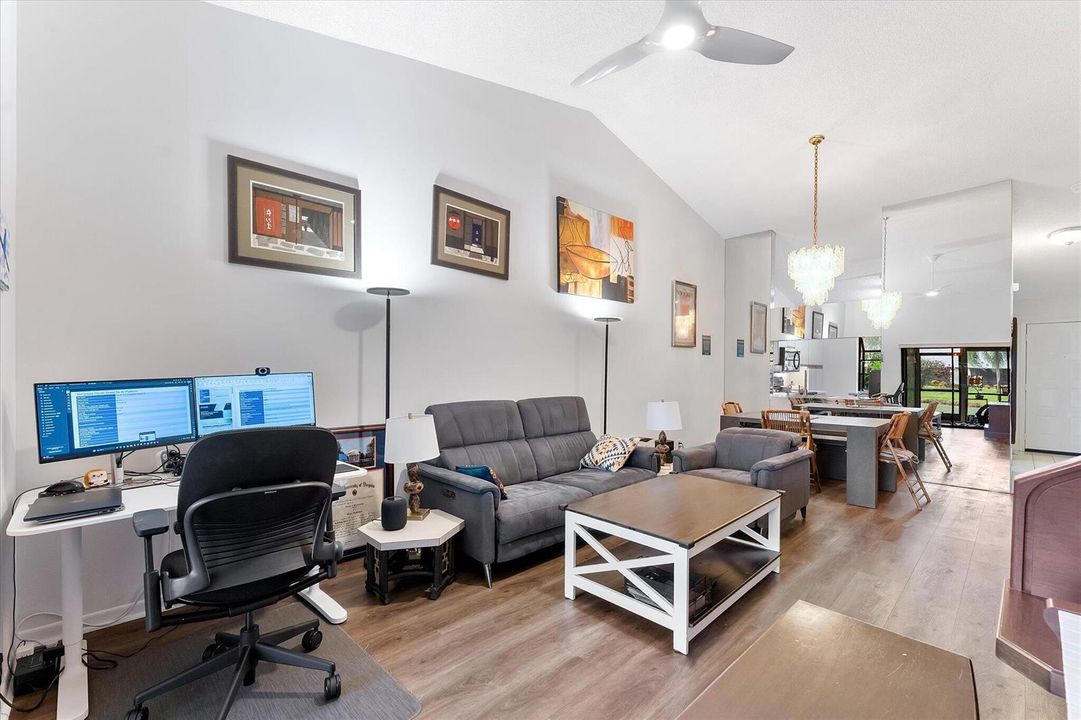 24-3783 NW 35th St_024