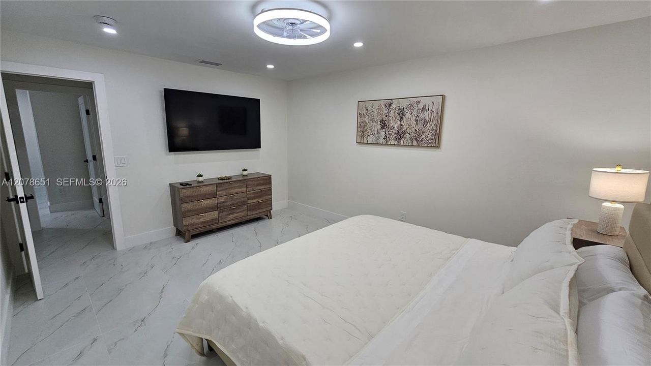 En Venta: $499,000 (3 camas, 2 baños, 1410 Pies cuadrados)