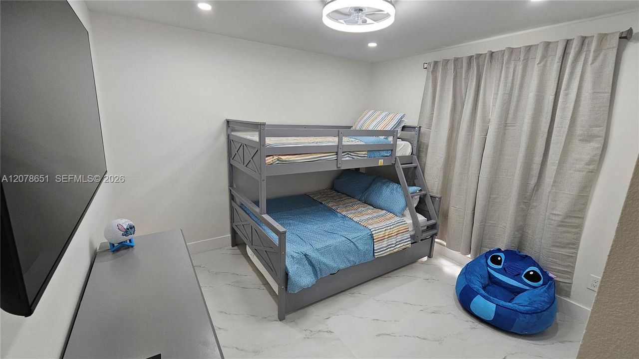 En Venta: $499,000 (3 camas, 2 baños, 1410 Pies cuadrados)
