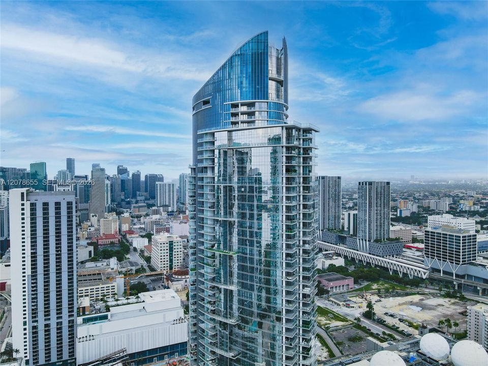 En Venta: $680,000 (1 camas, 1 baños, 937 Pies cuadrados)