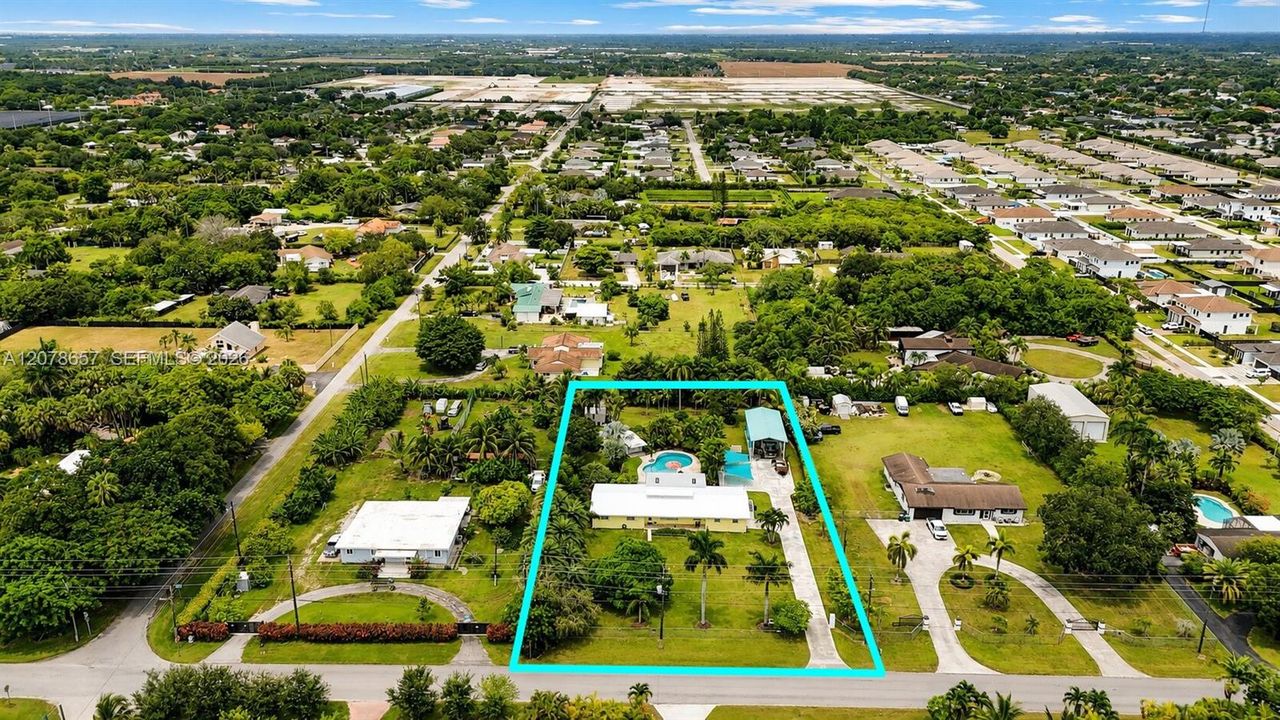 En Venta: $974,900 (3 camas, 2 baños, 1909 Pies cuadrados)