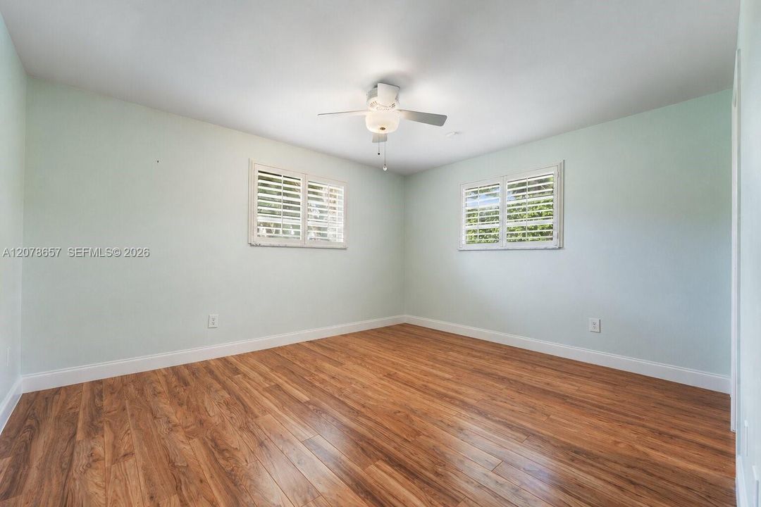 En Venta: $974,900 (3 camas, 2 baños, 1909 Pies cuadrados)
