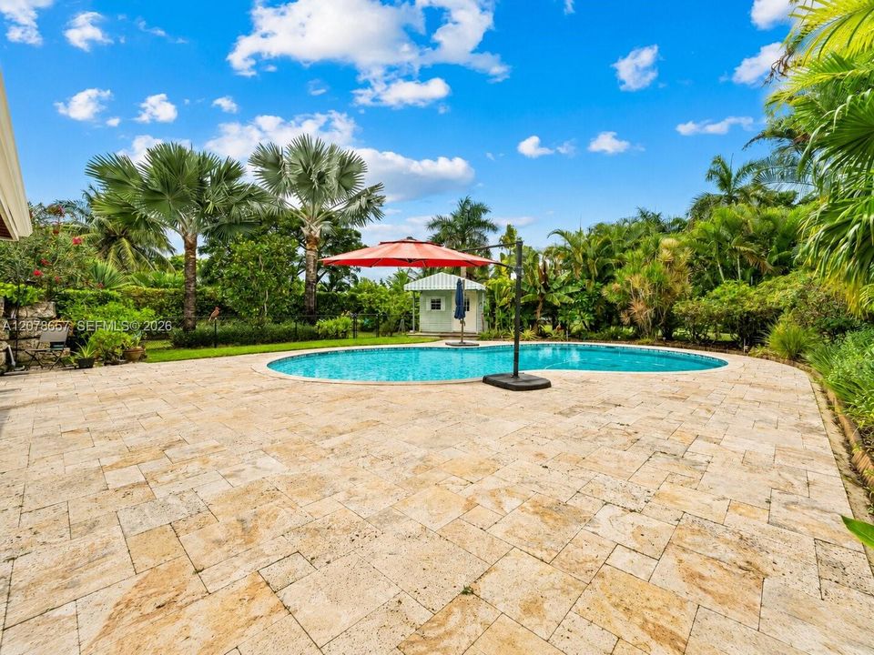 En Venta: $974,900 (3 camas, 2 baños, 1909 Pies cuadrados)