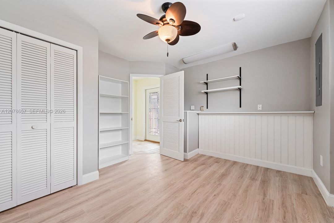 En Venta: $974,900 (3 camas, 2 baños, 1909 Pies cuadrados)
