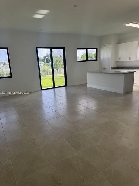 En Venta: $794,990 (5 camas, 4 baños, 0 Pies cuadrados)