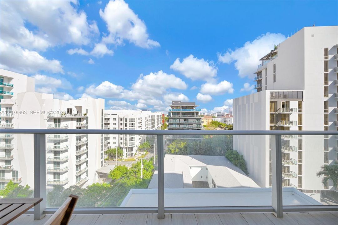 En Venta: $625,000 (2 camas, 2 baños, 962 Pies cuadrados)