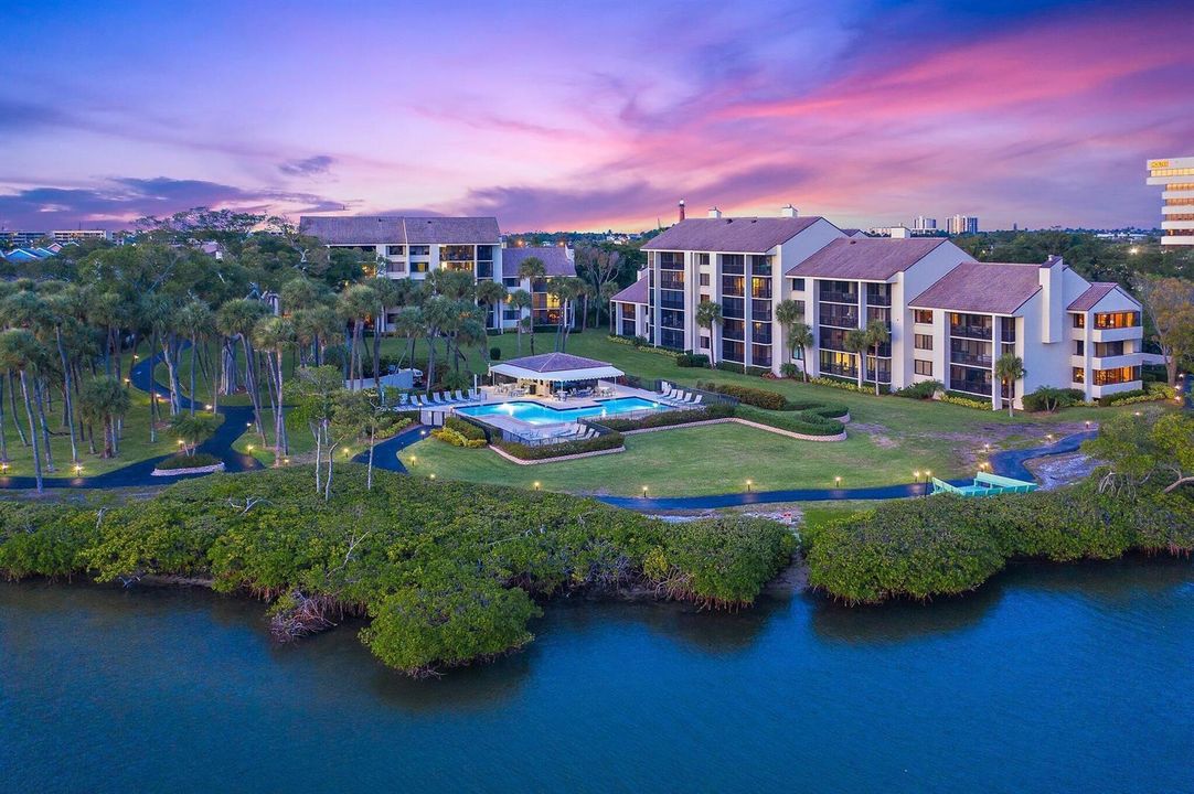 037-1000NUSHighway1B102-Jupiter-FL-SMALL