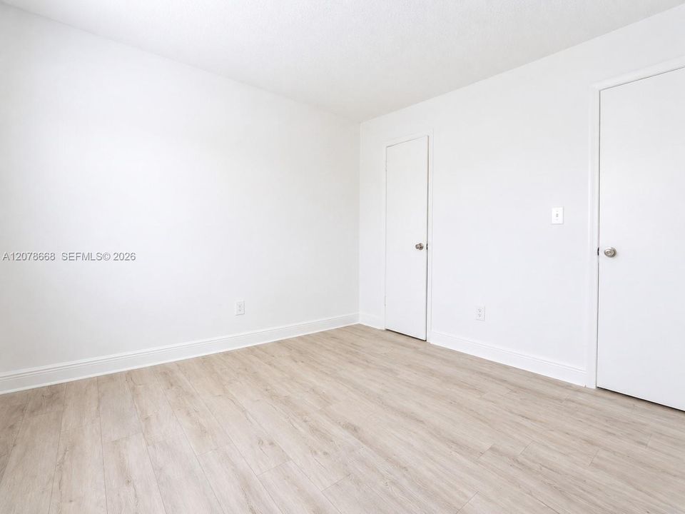For Rent: $1,950 (2 beds, 2 baths, 1036 Square Feet)