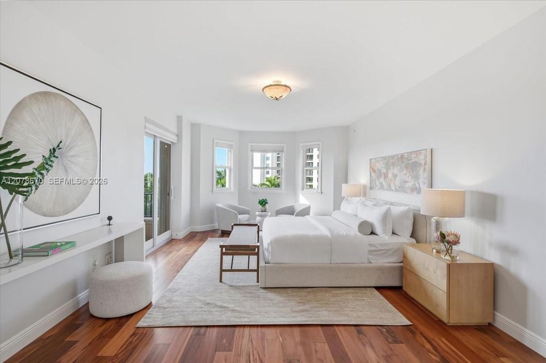 En Venta: $1,850,000 (3 camas, 3 baños, 2980 Pies cuadrados)