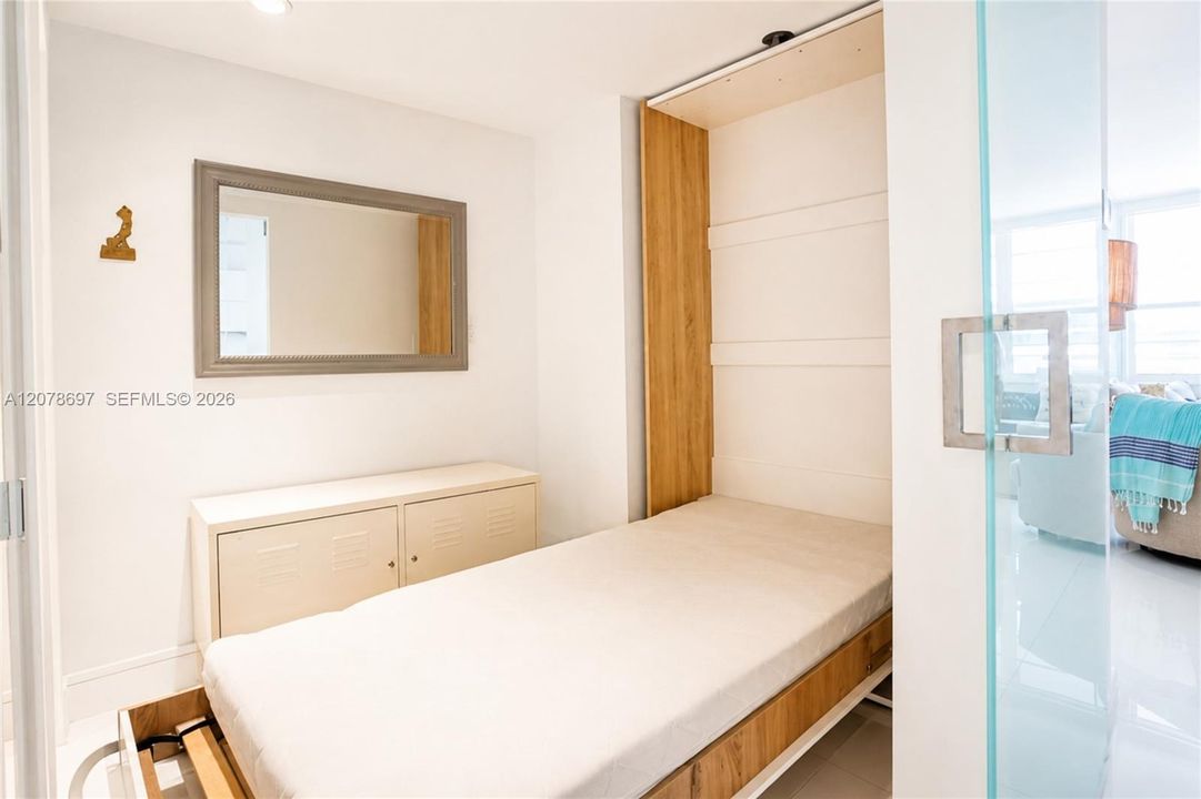 En Venta: $875,000 (1 camas, 2 baños, 890 Pies cuadrados)