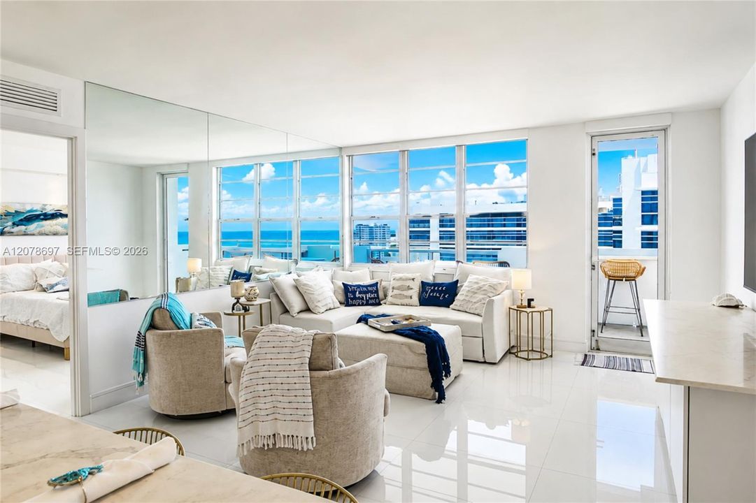 En Venta: $875,000 (1 camas, 2 baños, 890 Pies cuadrados)