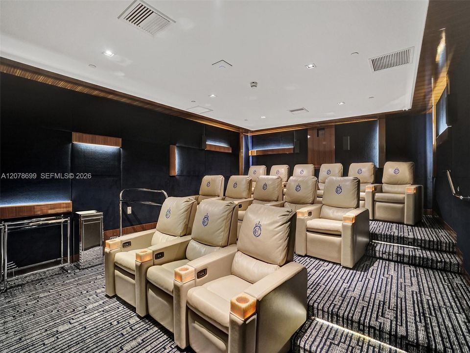 En Venta: $2,899,000 (2 camas, 3 baños, 2070 Pies cuadrados)