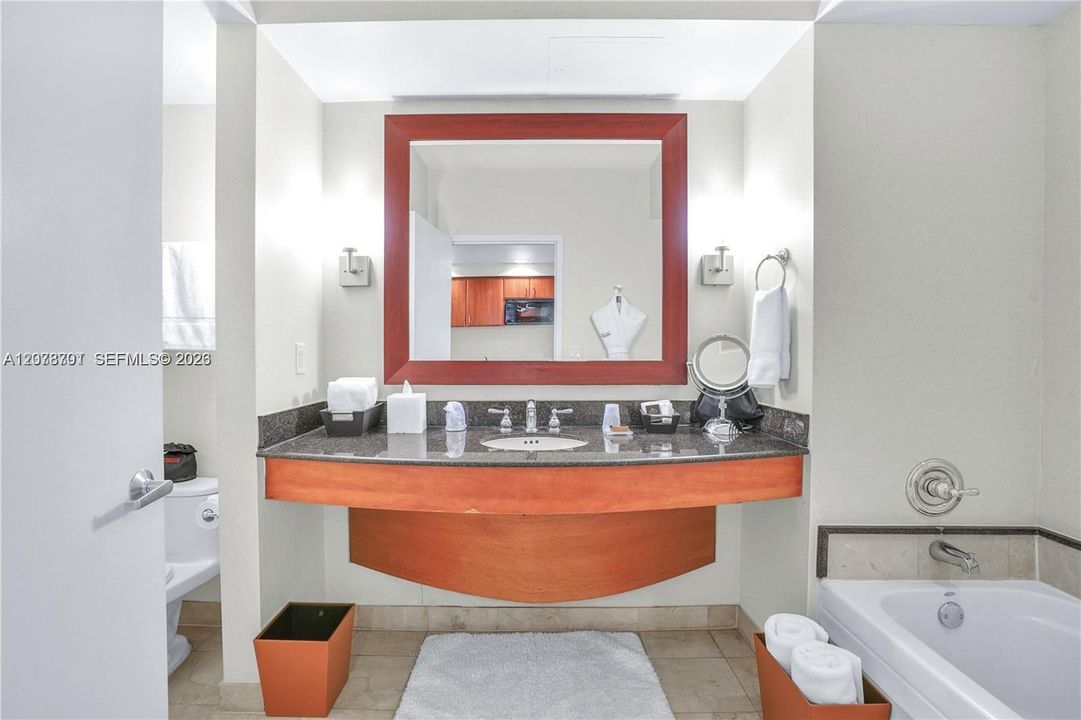 For Sale: $257,000 (0 beds, 1 baths, 664 Square Feet)