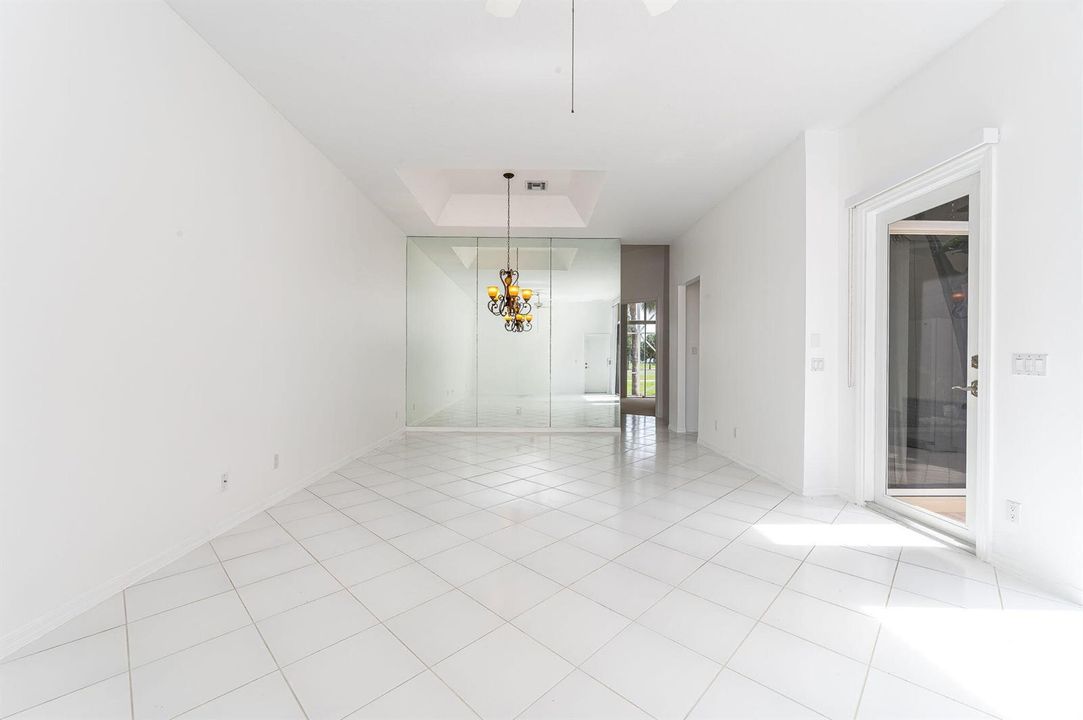 1-web-or-mls-photo-1