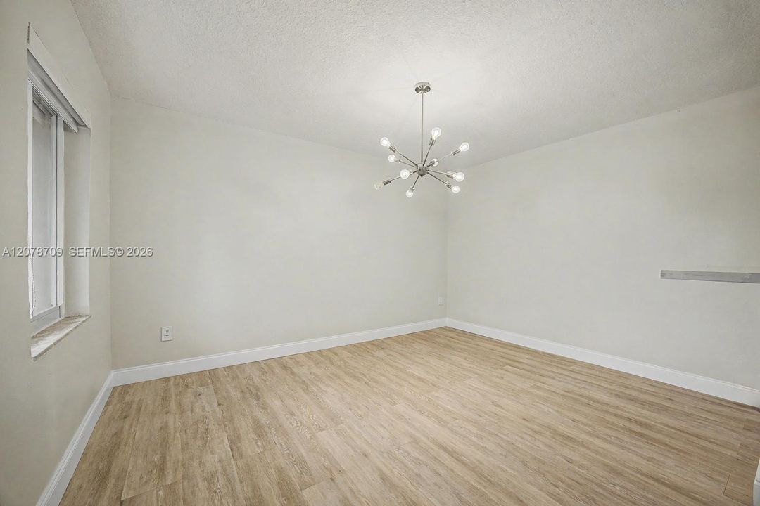 В аренду: $2,900 (2 спален, 1 ванн, 1320 Квадратных фут)