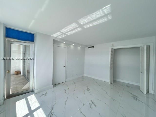 For Rent: $3,775 (3 beds, 2 baths, 1290 Square Feet)
