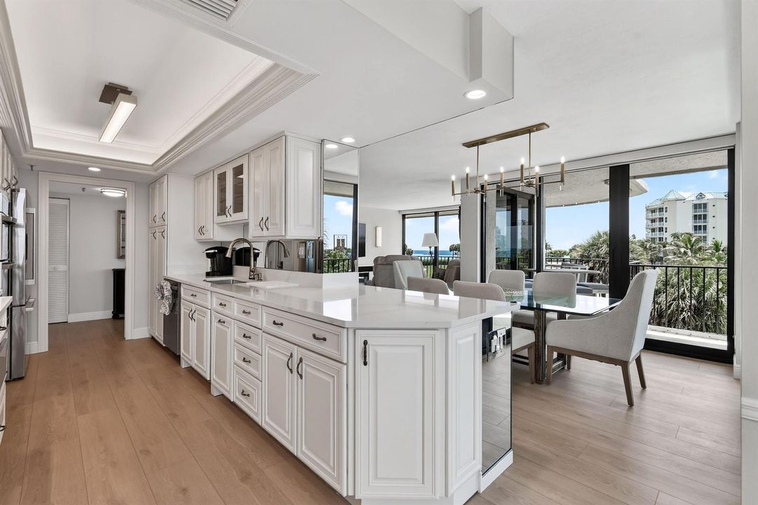 Eat in Kitchen