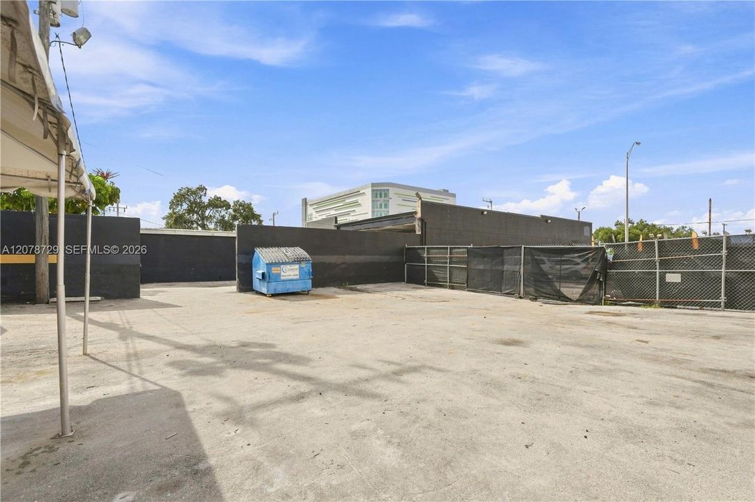 For Rent: $17,000 (0 beds, 0 baths, 0 Square Feet)