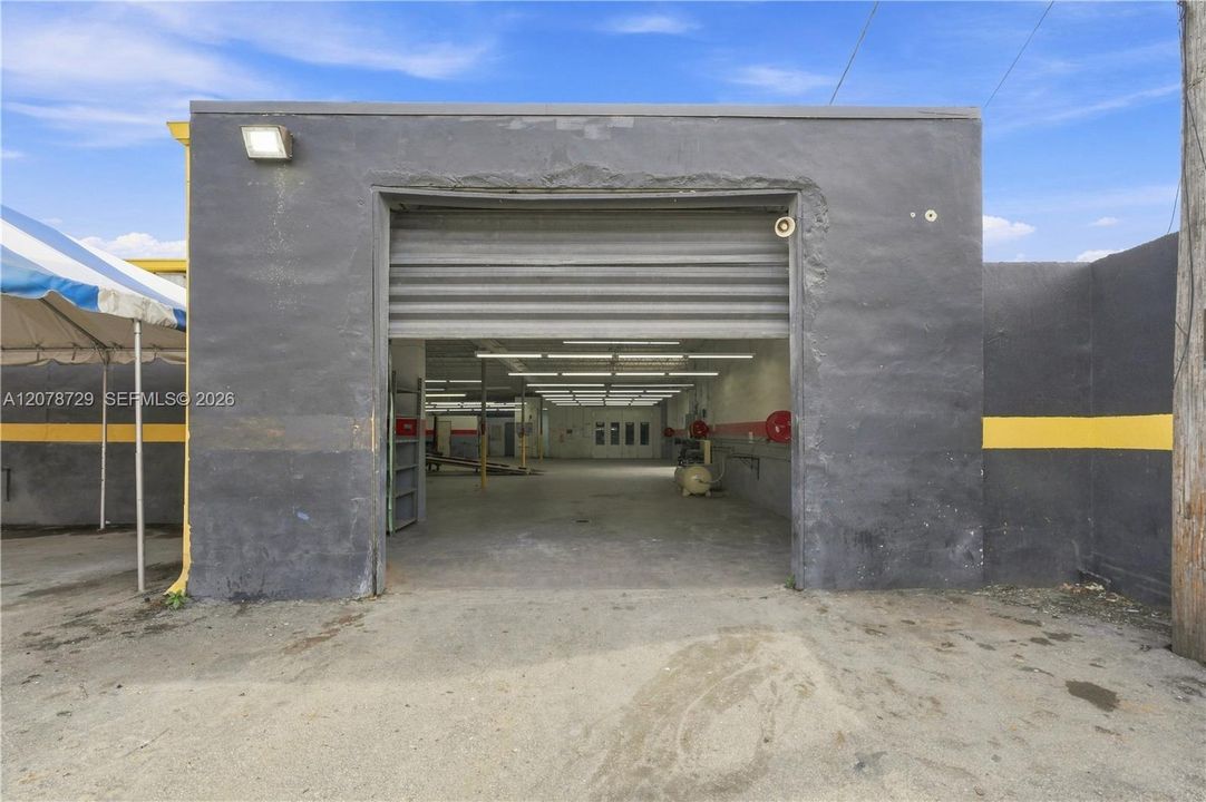 For Rent: $17,000 (0 beds, 0 baths, 0 Square Feet)