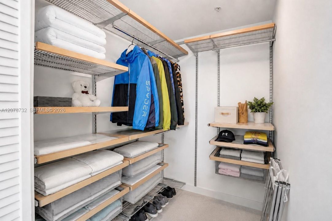 2nd bedroom closet