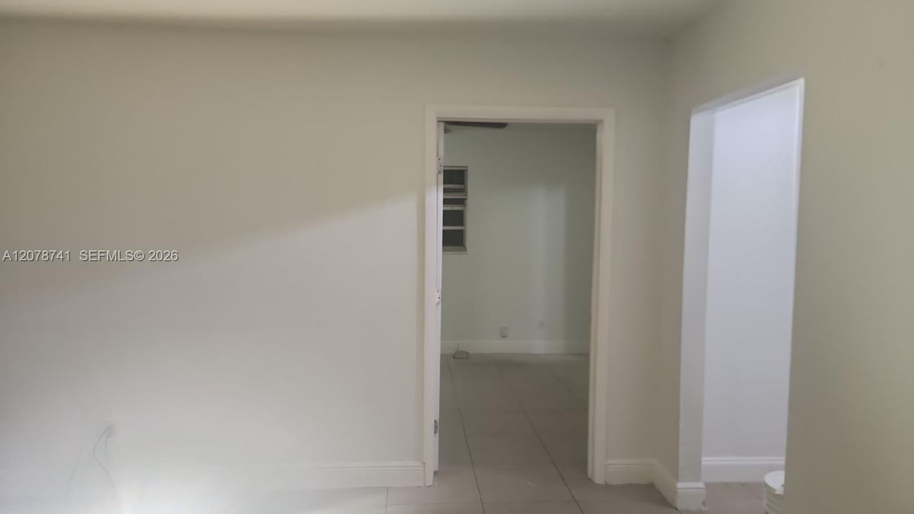 For Rent: $2,250 (3 beds, 2 baths, 1500 Square Feet)