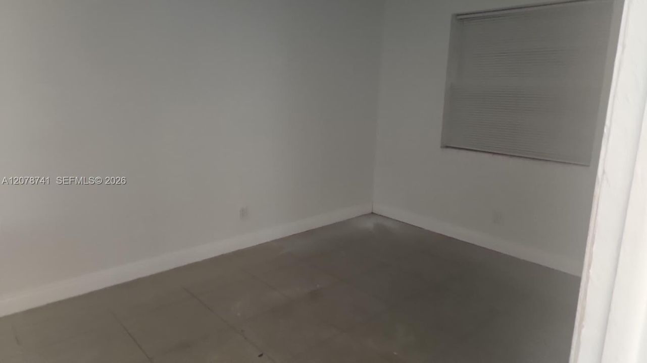 For Rent: $2,250 (3 beds, 2 baths, 1500 Square Feet)