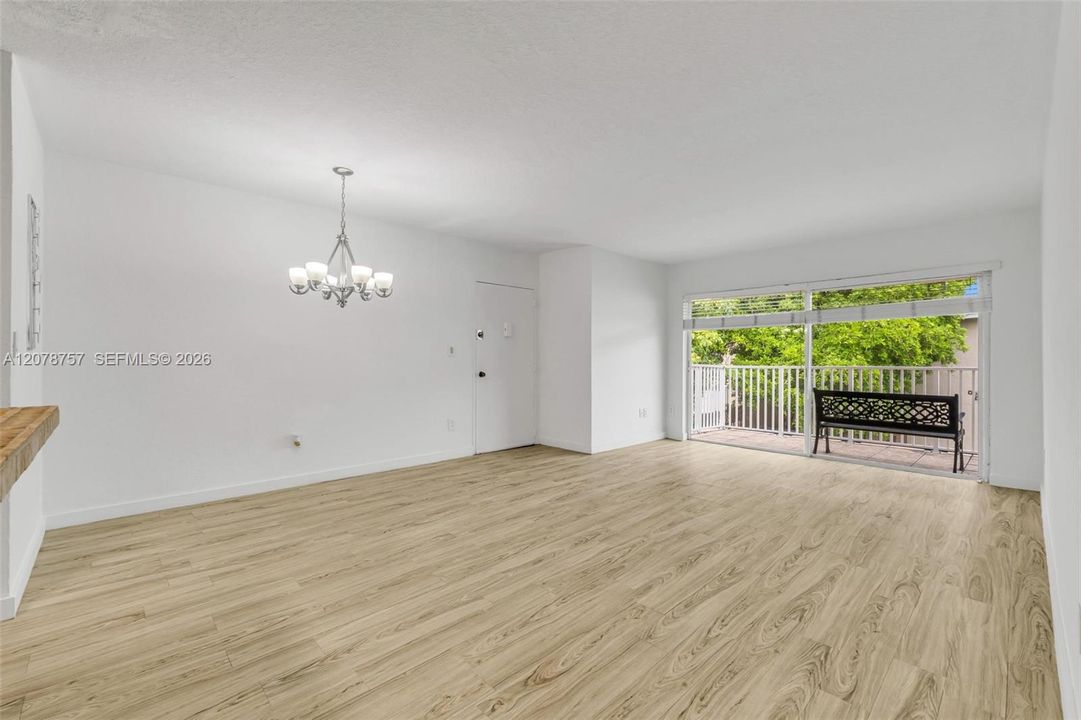В аренду: $2,200 (2 спален, 2 ванн, 1060 Квадратных фут)