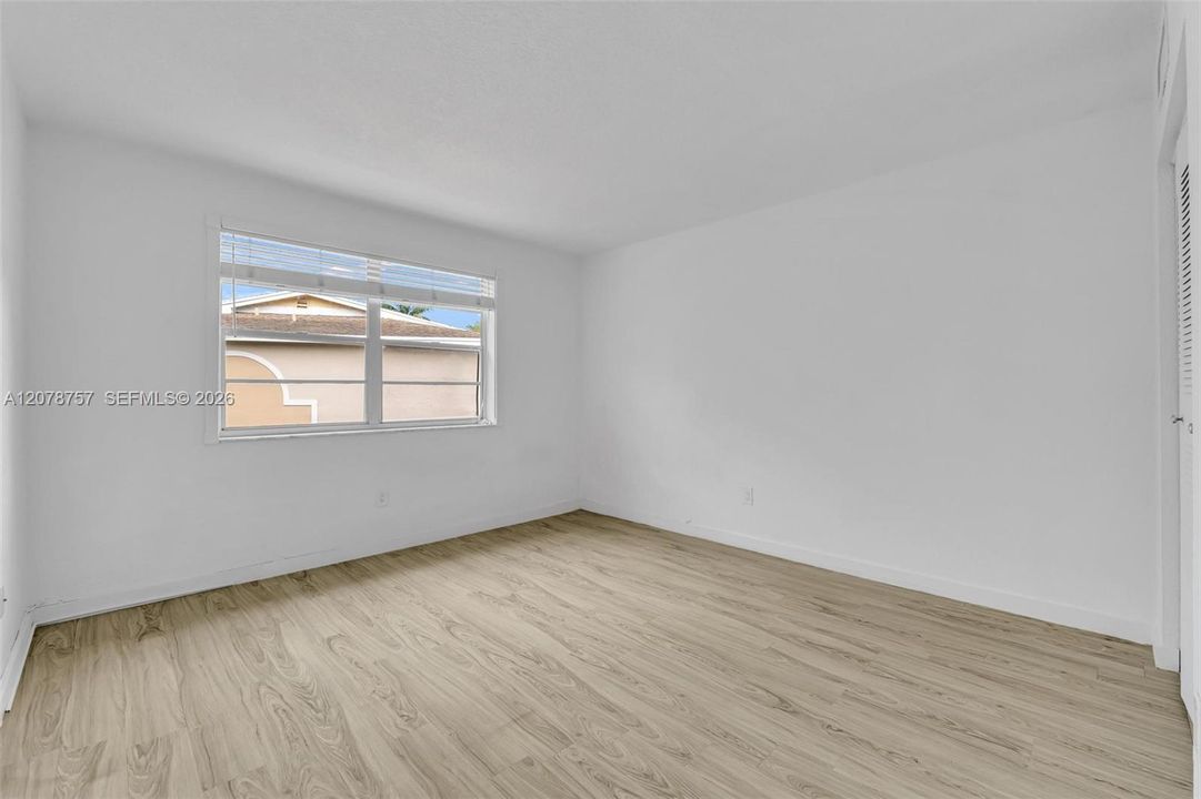 В аренду: $2,200 (2 спален, 2 ванн, 1060 Квадратных фут)
