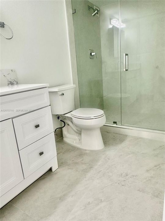 В аренду: $2,500 (2 спален, 2 ванн, 1075 Квадратных фут)