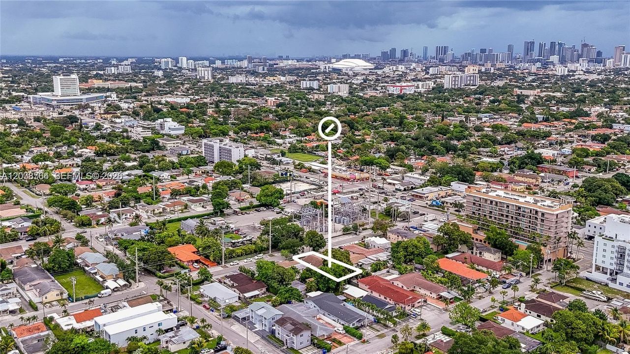 En Venta: $695,000 (0 camas, 0 baños, 1535 Pies cuadrados)