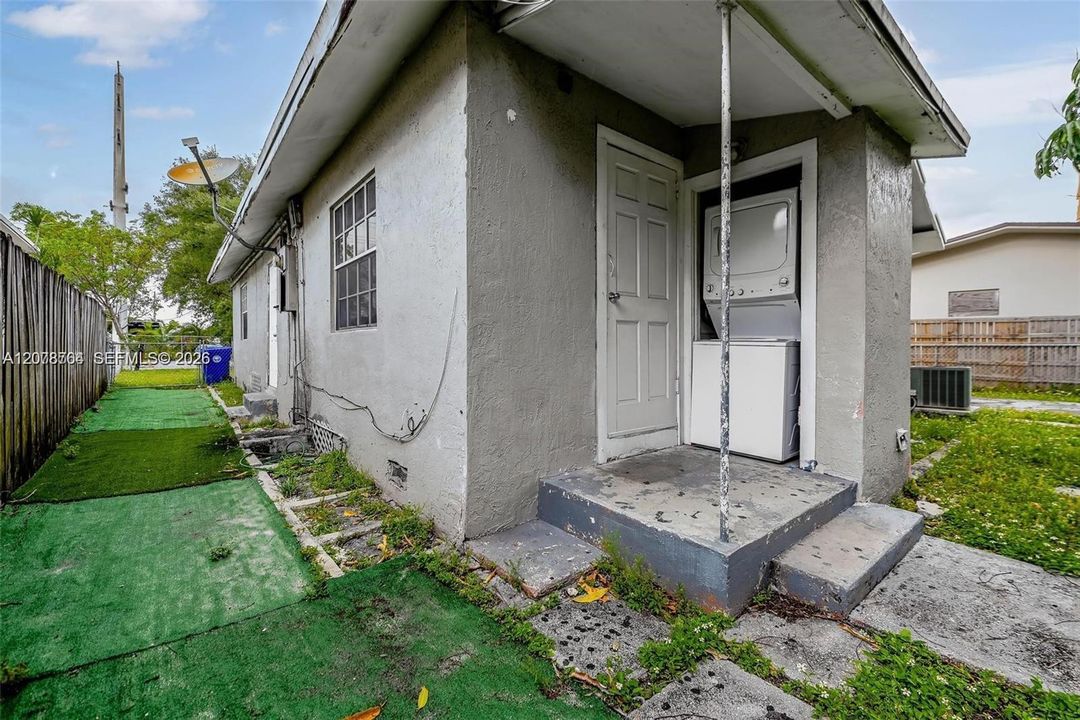 En Venta: $695,000 (0 camas, 0 baños, 1535 Pies cuadrados)