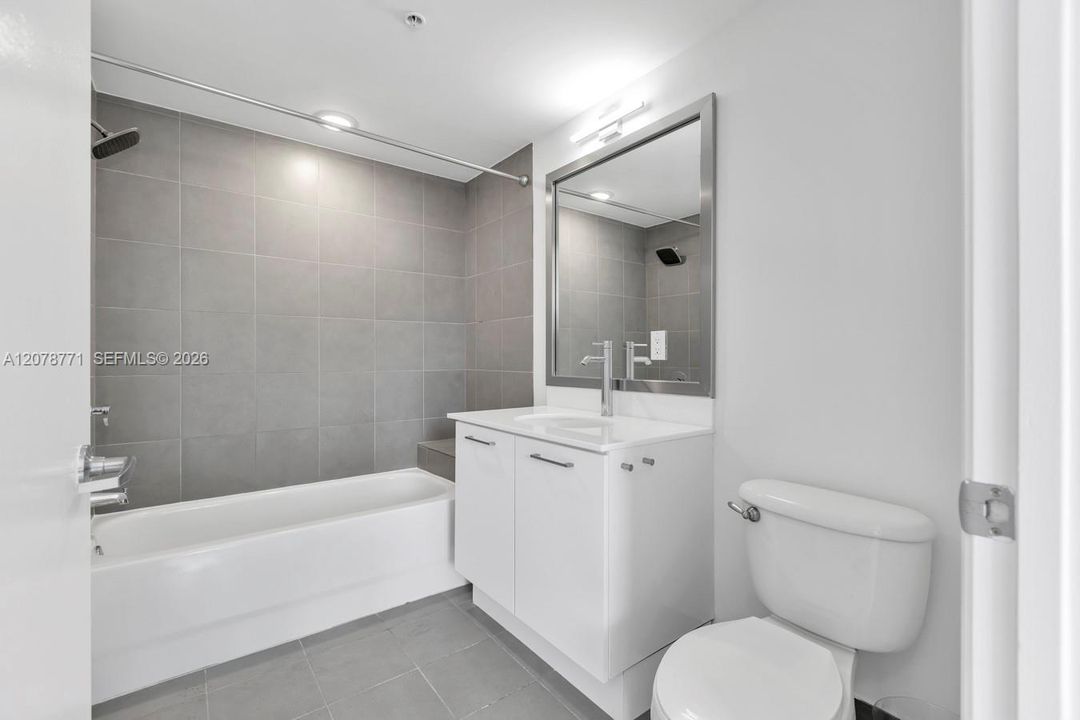 For Rent: $4,600 (2 beds, 2 baths, 1235 Square Feet)
