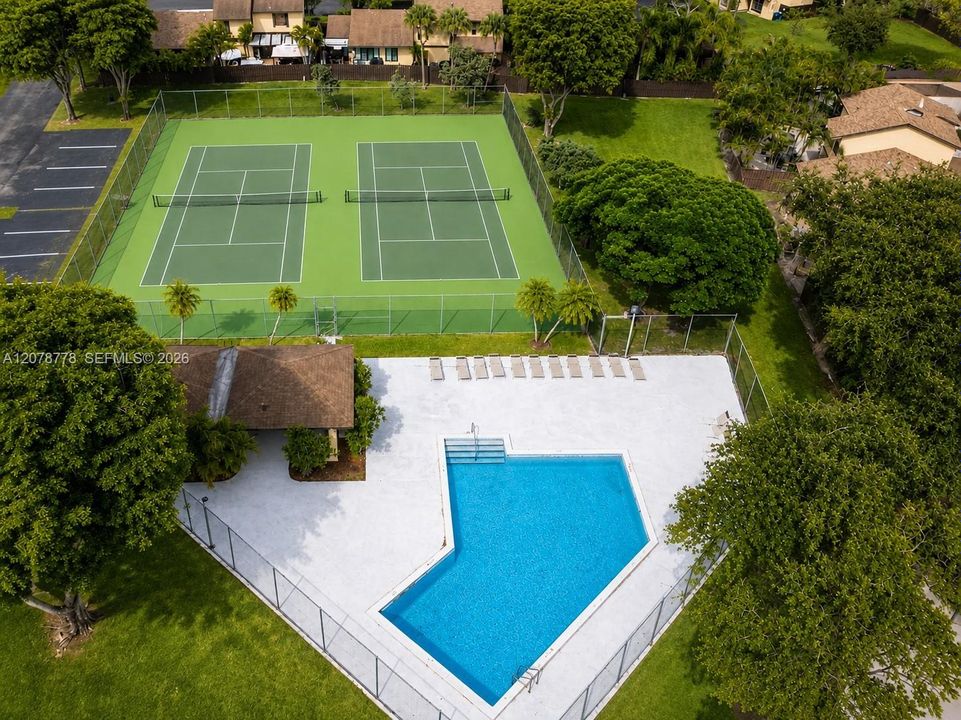 En Venta: $485,000 (2 camas, 2 baños, 1089 Pies cuadrados)