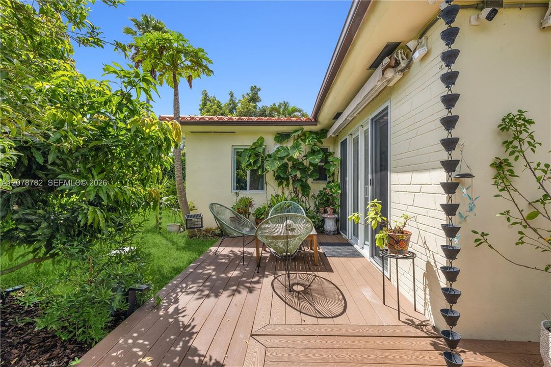 En Venta: $1,300,000 (3 camas, 2 baños, 1664 Pies cuadrados)