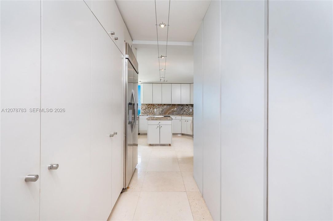 For Rent: $12,500 (2 beds, 2 baths, 1496 Square Feet)