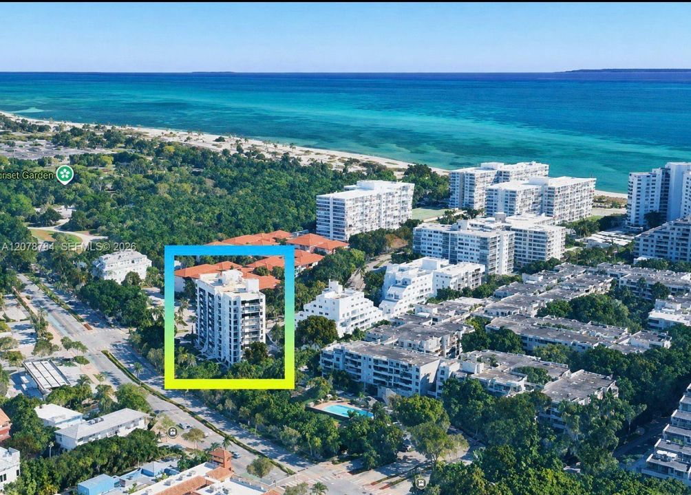 For Sale: $770,000 (2 beds, 2 baths, 1105 Square Feet)